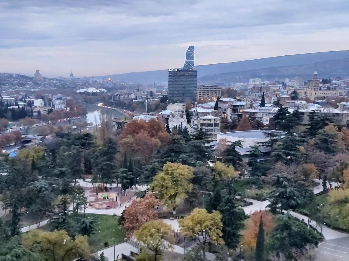 Veranda Tbiliszi Kültér fotó